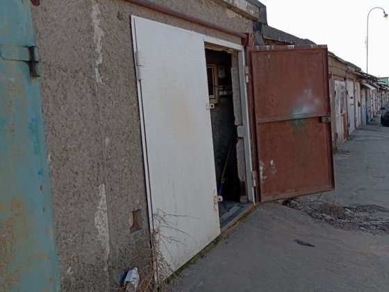 Гараж недалеко от площади Профсоюзов