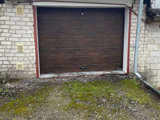 Гараж капітальний