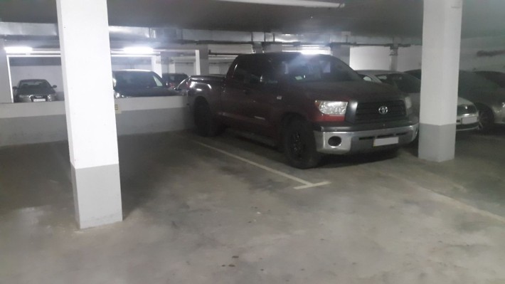 Здам в оренду сухе паркомісце (підземне) із зарядкою 7 кВт без комісії - фото 1