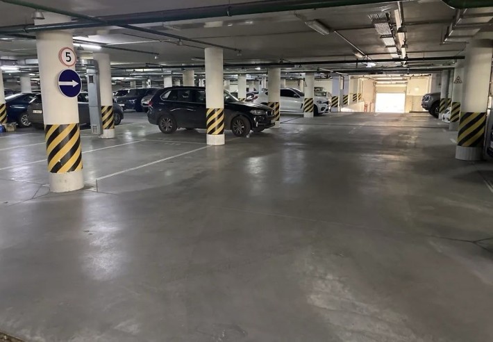Підземний паркінг. Паркомісце. Парковка. ЖК Венеція - фото 1