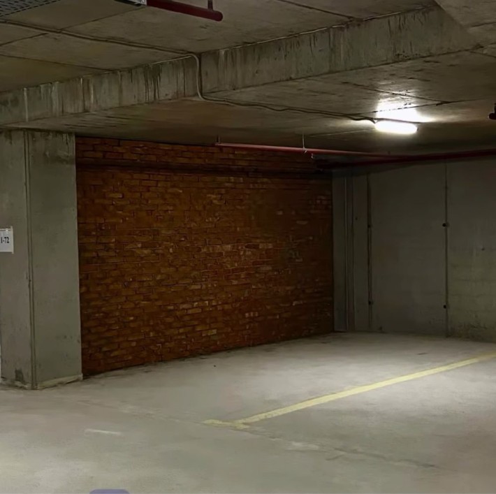 Здам паркомісце в ЖК "BAUHAUS" - фото 1