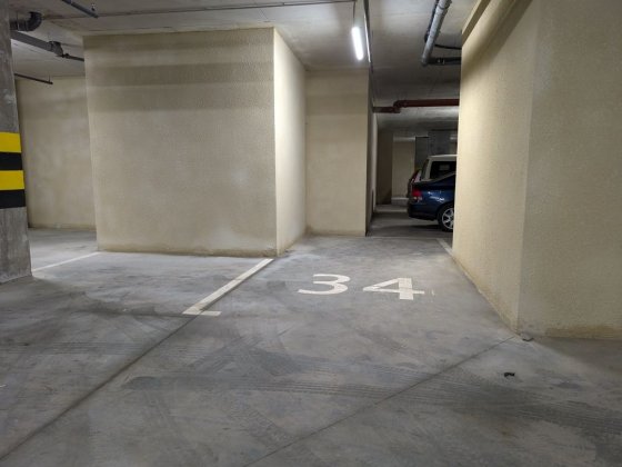 Паркомісце оренда  Стрийська 45г Львов