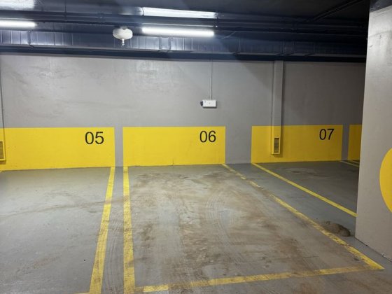 Оренда паркомісця, Сахарова Львов