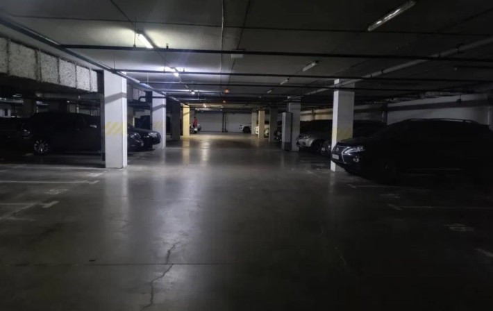 Оренда паркінгу підземного паркомісця (Березняки, вул. Шумського 1в.) - фото 1