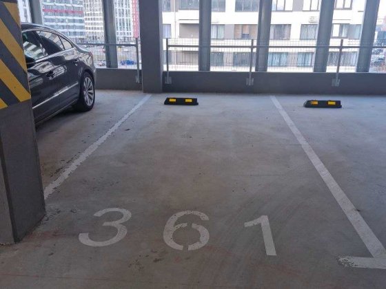 Оренда паркомісце Варшавський 3, критий паркінг вигідно Київ