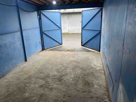 Гараж в оренду на Борщагівці Київ