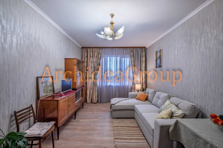 Оренда 1-к квартири з ремонтом на вул. М. Поповича 16, м Житомирська - фото 1