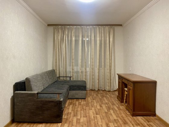 м. Нивки, Вигідно! ГАЗ! 2к Квартира на Щербаківського 35 Киев