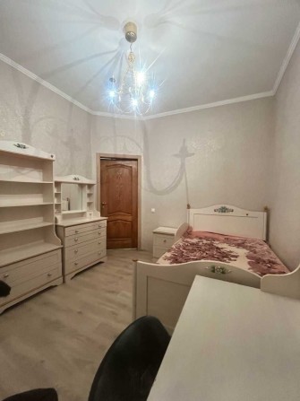 Довнар-Запольского перший поверх,газ!Метро поруч - фото 1