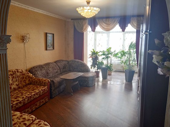 Здається в довгострокову оренду 3к квартира Здановської 52/3, Лікоград Киев