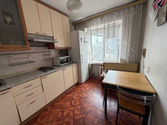 Олексія Шовкуненка, 3, Солом'янка, оренда 2к, м. Вокзальна Киев