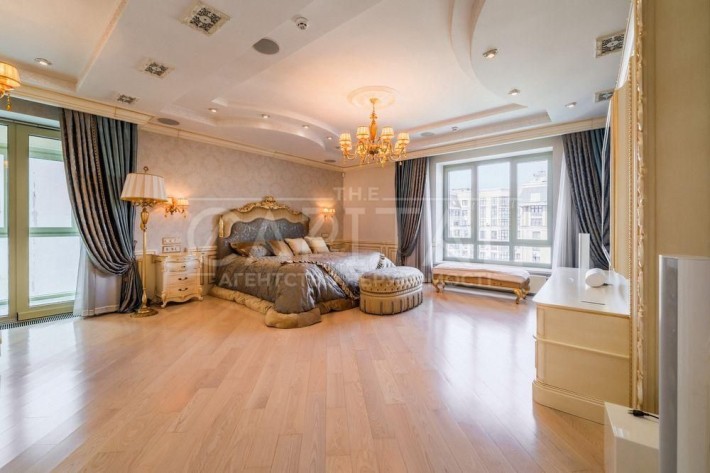 6-к квартира 315 м2/8 поверх в центрі Києва, вул.Назарівська 11 - фото 1