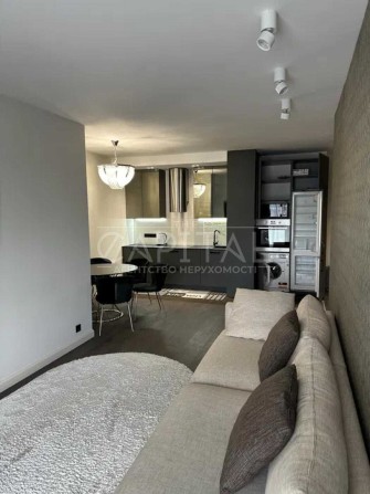 Дизайнерская 3к квартира ЖК Квартет Липковского Центр - фото 1