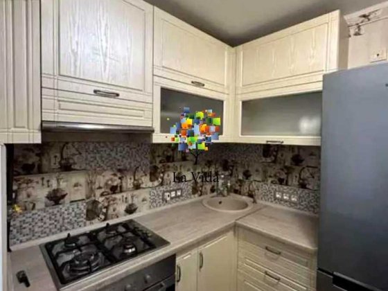 Здається 3-к квартира з чудовим ремонтом, біля м.Нивки 5 хв пішки Киев