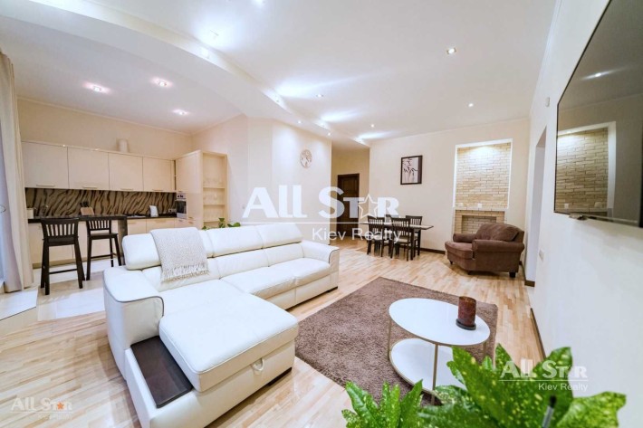 Оренда квартири у Києві, 3к, Гончара Олеся вул. 37А Без комісії - фото 1