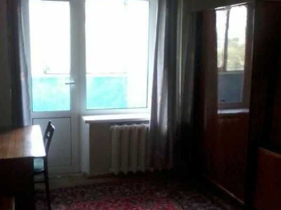 Здається 1 кімнатна квартира на вул. Олександра Махова 1 (власник) Киев