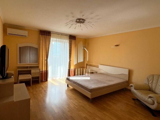 Євродвушка з сауною біля жд Вокзалу Київ