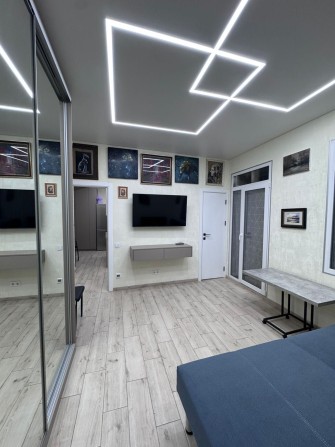 1к квартира, м.Університет 15 хвилин пішки - фото 1