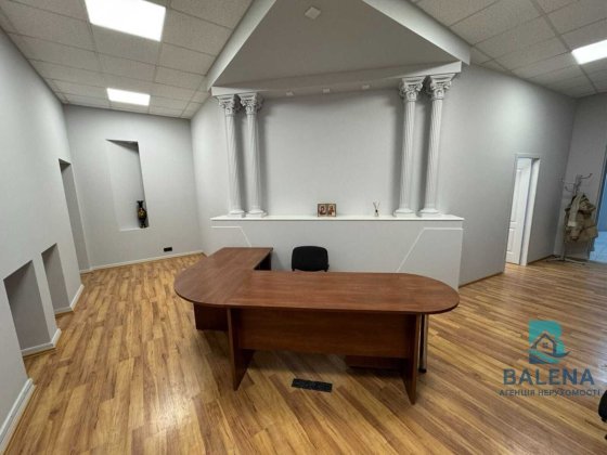 Шевченківський/М.Коцюбинського,5 Київ