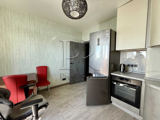 Оренда 2к квартири в ЖК Відрадний/ Берестейська, Вокзальна