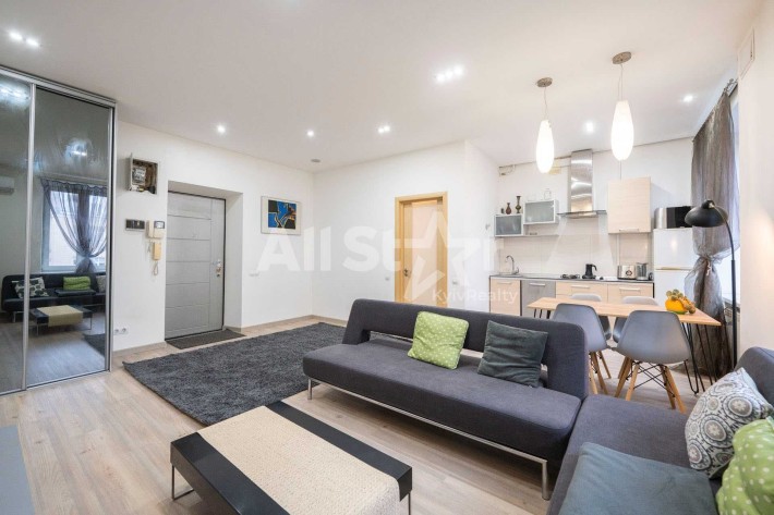 Оренда 2к квартири в Києві, Костьольна вул., 11 Без комісії - фото 1