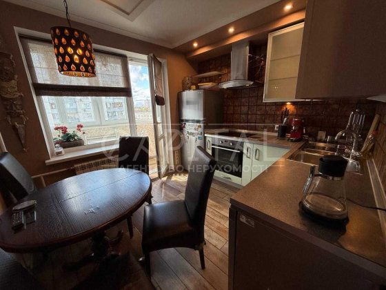 Оренда | 2 кімнатна Квартира 45 м2 | Центр | Липківського | Вокзальна Київ