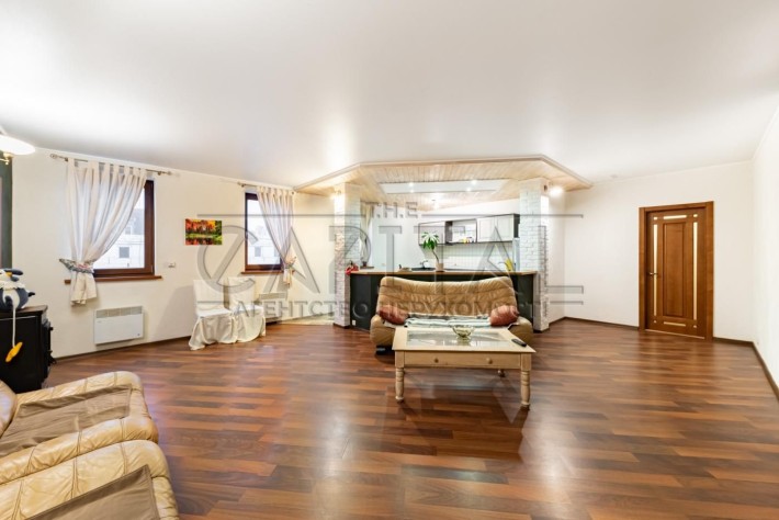 Оренда 5к квартири, вул. Володимирська, Центр, свет 24/7 - фото 1