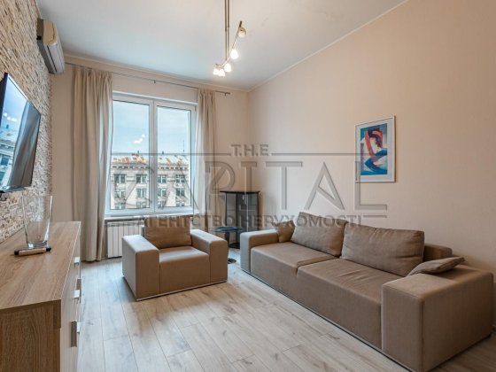 Аренда  квартиры, ул. Крещатик, Центр