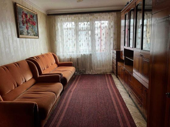 1-кімнатна квартира по вул. Івана Неходи, 5 Київ