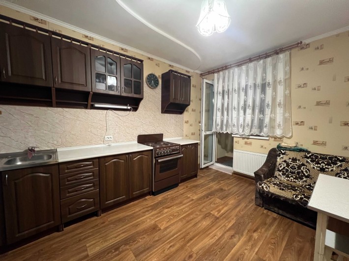 Оренда 1 кім Максимовича 3г, ЖК 4 Сезона,  біля метро Васильківська - фото 1