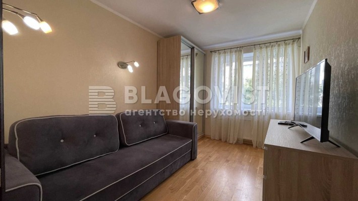 вул.Лук'янівська 63 метро Лук'янівська - фото 1