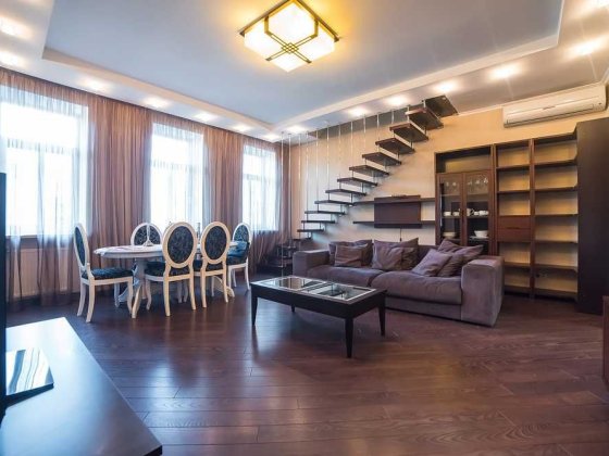 БЕЗ КОМІСІЇ. Оренда 4-к. Прорізна,4. Сталінка. Хрещатик. Золоті ворота Киев