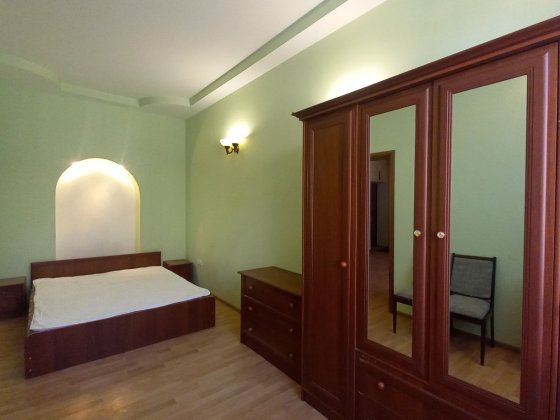 Твій простір - 2к, сталінка, метро Лук'янівська Київ