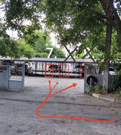 Сдам место на крытой автостоянке ,пер-к Ильфа и Петрова-Вильямса - фото 1