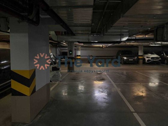 Оренда паркомісця вул. Андрія Верхогляда, 3 ЖК Новопечерські Липки Київ