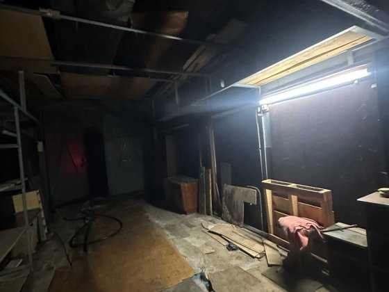 здам гараж вул Кульпарківська є підвал  світло охорона стелажі Скнилів