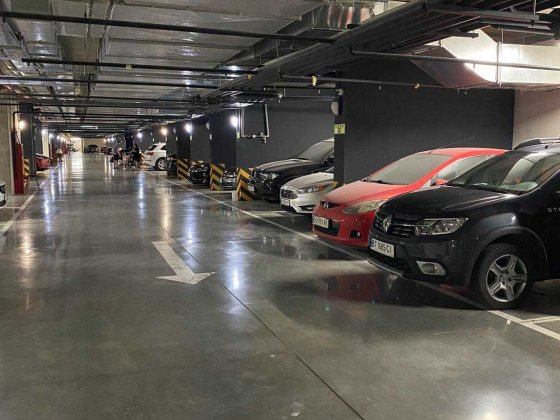 Сдам долгосрочно паркоместо в жк Таировские сады Лиманка