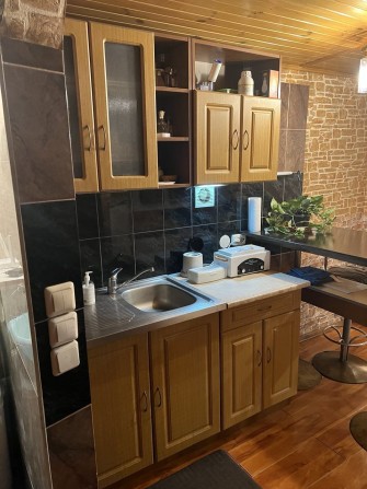 Нивки для ОДНОГО небольшая квартира студия с паркоместом! - фото 1