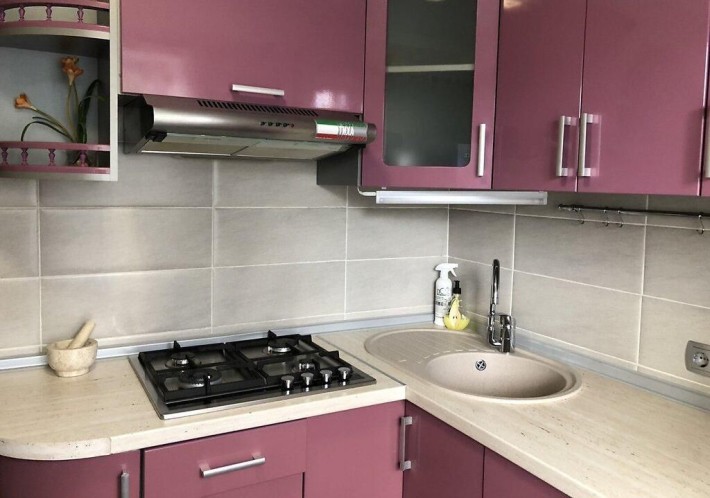 Здається в оренду 1-кімнатна квартира, вул. Салютна, 12/62 - фото 1