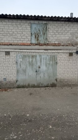 Продам двоповерховий гараж м.Ізюм район ІПЗ - фото 1