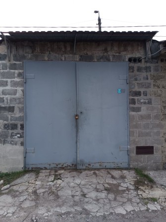 Большой с большими воротами - фото 1