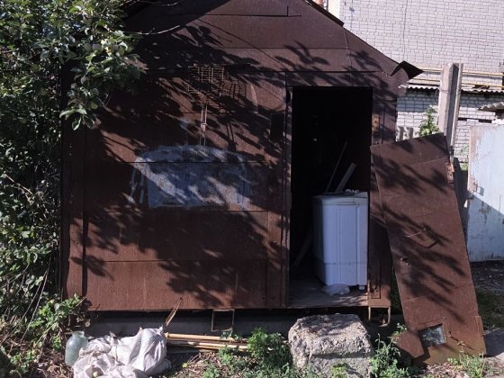 Продам гараж невеликий металевий Лозова