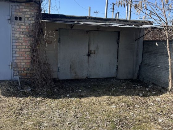 Продам  Гараж ПХЗ Район 6 школы Павлоград