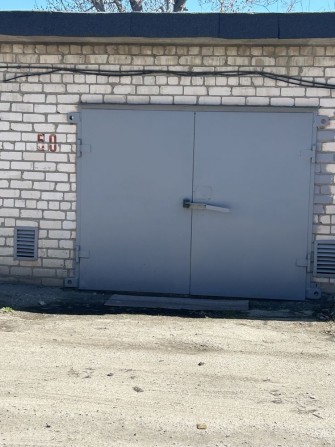 Гараж кирпичный. - фото 1