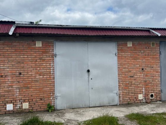 Продам гараж в кооперативі Сонячний м.Славута Славута