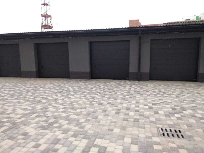 Продаж гаража в ЖК "Липки" - фото 1