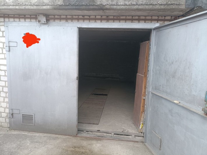 Гараж кирпичний агк.МОЛОДЕЖНИЙ - фото 1