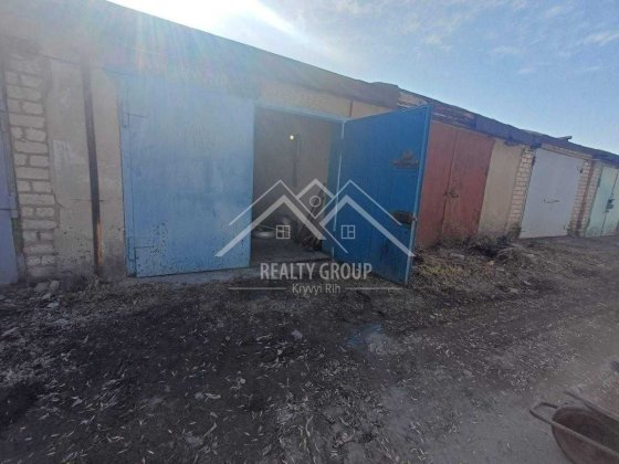 Продаж гаражу на Дружбі кооп. Залізничник. Кривий Ріг