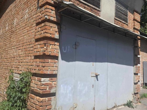Продаж гаража р-н Центру вул.Котляревського (10школа) Полтава