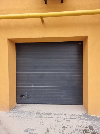 Продаж гаража, ЖК "Рідний дім". Зручне розташування у центрі міста. - фото 1